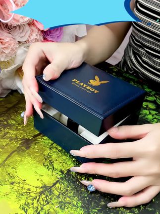 超薄商务表,七夕送礼新选择! 想送男友有品质又有意义的节日礼?这款手表不容错过!#手表 #男表 #手表推荐 #高档腕表 #七夕礼物
