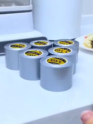 厨房油污难题解决!升级防油贴纸,灶台水槽一贴即净! 厨房清洁难?这款好物帮你搞定!#好物推荐🔥 #清洁神器 #厨房好物 #生活小妙招 #铝箔胶带 