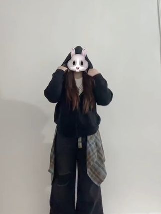 300斤大码胖妹妹可穿的复古牛仔裤 姐妹们!秋季必备的大码裤子来咯~ 运费险活动,拍了不满意还可以退哦~#300斤大码女装 #大码胖妹妹穿搭 #显瘦穿搭 #梨型身材 #大码牛仔裤