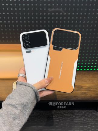 细节控跪谢!精孔摄像头严丝合缝,刀锋棱角防手滑,素皮越用越润 细节控跪谢!精孔摄像头严丝合缝,刀锋棱角防手滑,素皮越用越润,防摔等级直接拉满✓ #好物分享 #小米17手机壳 #小米17pro手机壳 #小米17promax手机壳