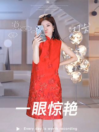 浮雕礼服裙,宴会全场焦点! 想穿出高级感?这款重工小香风礼服帮你搞定!#高级感穿搭#穿出高级感#优雅气质#气质穿搭#预制国庆出游穿搭