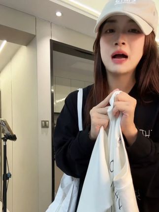 YWBY早秋新款美式慵懒风印花圆领螺口长袖女休闲遮肉显瘦 #显瘦遮肉 #男女同款 #纯棉 #潮牌 #品质女装