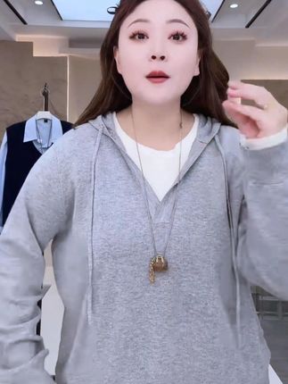 大码胖MM设计感时尚宽松显瘦简约风假两件连帽针织衫春秋季#连帽针织衫 #时尚宽松显瘦