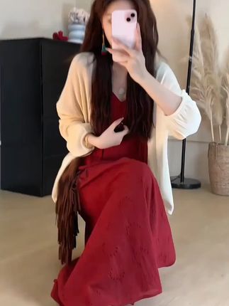大码女装2025秋季新款气质吊带连衣裙韩版宽松遮肉开衫显瘦长裙#大码女装 #秋季连衣裙 #韩版穿搭 #遮肉显瘦 #吊带裙