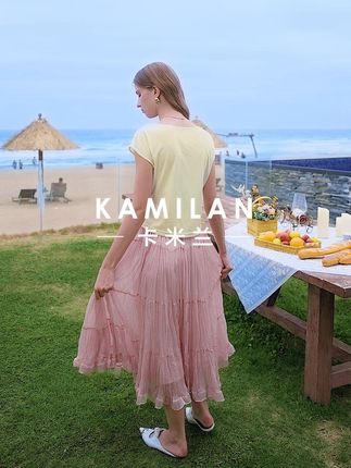#穿美裙赴夏日之约 #穿出高级感 #夏季新款 #温柔风穿搭 #每日穿搭推荐