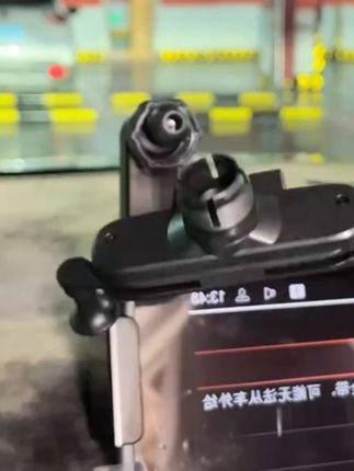 车载屏幕手机支架新能源汽车大屏通用导航架子无损安装重力全自动 #手机支架 #手机支架推荐 #手机支架汽车导航支架 #手机支架汽车导航支架 #支架