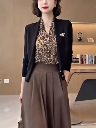 假两件V领豹纹宽松显瘦气质针织衫开衫女长袖外套上衣春秋冬新款