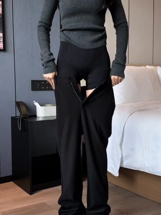 建议所有女生把裤子都换成它 #显高显瘦显腿长 #穿出高级感 #显瘦穿搭 #百搭神裤 #小众设计感