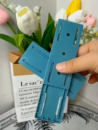 【9.9元3套】排插固定器壁挂收纳路由器客厅插排免打孔插座固定贴#排插固定器 #免打孔 #壁挂收纳 #99元3套 #路由器固定
