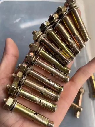 飞昕膨胀螺丝~ #五金配件 #配件大全 #飞昕膨胀螺丝 #地板安装  #坚固耐用