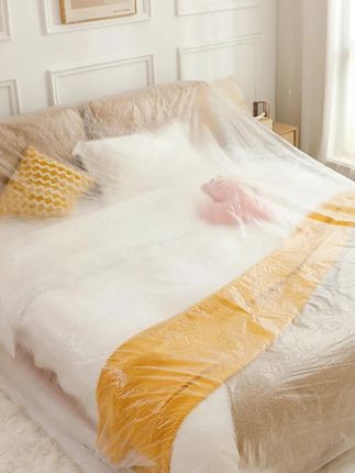 换季收纳、装修搬家还在为家具落灰烦恼?试试这款一次性防尘罩!松紧束口设计超省心,大床、沙发一套就全包裹,边角都遮得严严实实,3秒搞定防尘。超大尺寸能罩住1.8米床和L型沙发,材质轻薄却抗撕扯,还透气不闷潮。透明款一眼看清里面物品,取东西不用全掀开。不用时折起来塞抽屉不占地,比盖旧床单方便多了,让家具时刻干净如新,赶紧备上!#防尘罩 #一次性防尘罩 #床罩 #家具防尘罩 #好物推荐