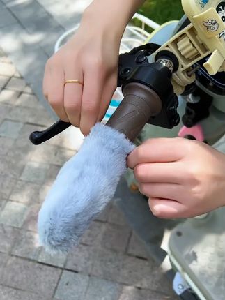 【四件套】电动车手把套加绒秋冬季电动车摩托车加厚舒适保暖把手套#电动车手把套 #手把套 #加绒手把套 #保暖把手套 #加厚把手套