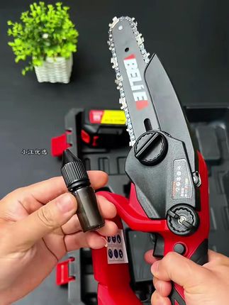 切割家用小型手持锯柴充电式伐木锯手电锯锂电电链锯户外锯树神器 #手持锯 #手持锯子 #小型手持锯 #小型手持锯子 #电锯