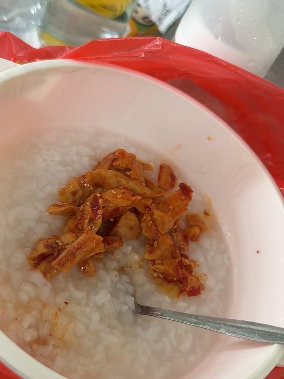 天热没胃口吃点这种萝卜干配上白粥最适合不过了~#吉香居 #萝卜干 #脆嫩爽口 #下饭菜 #好吃到停不下来