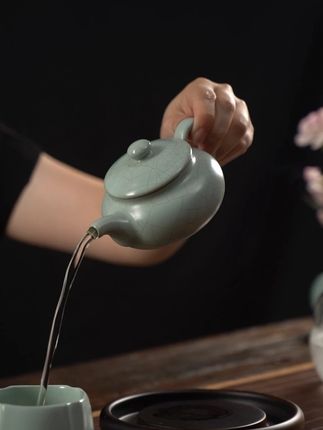 茶要慢慢喝,活要慢慢干 #高端茶器 #汝窑 #功夫茶 #送礼 #茶生活