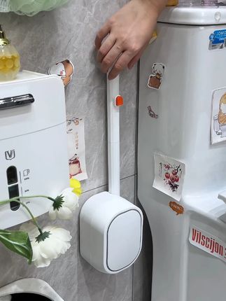 现在都用这种一次性马桶刷了,不用清洗刷子 一次性的自带清洁剂,遇水刷一刷就能产生大量泡沫#一次性马桶刷#马桶刷#马桶清洗神器#卫生间好物