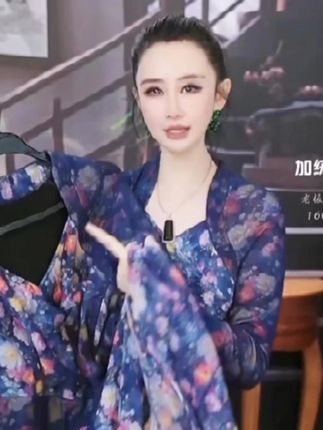 女装连衣裙弹力印花 #连衣裙 #优雅知性 #高档大气上档次 #遮肉显瘦 #秋冬穿出时髦贵气感
