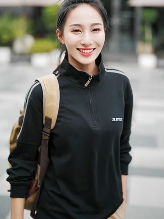 卫衣,运动与时尚的完美结合。#卫衣 #长袖 #上衣 #打底 #户外穿搭