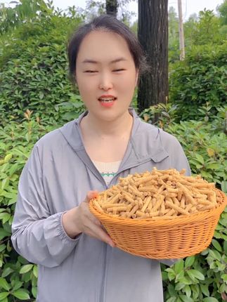 #豆筋辣条 #豆筋 7.99元2斤包邮!仅限100单,先到先得#追剧小零食 #辣条 #豆制品
