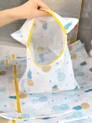 姐妹们的衣物还在直接扔进洗衣机吗?生活中我们的衣服很少穿坏,几乎都是洗坏的,强烈给姐妹们安利这款洗衣神器 #居家好物 #自用好物分享 #好物推荐 #回购率超高 #无限回购的宝藏单品