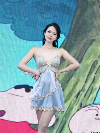 这套招架的住不你啊! #完美身材 #大长腿 #清纯甜美 #性感美女 #睡衣