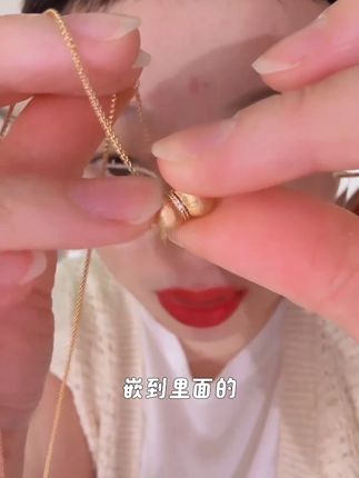 拉丝感特别细腻~一看就是好东西#首饰分享 #项链
