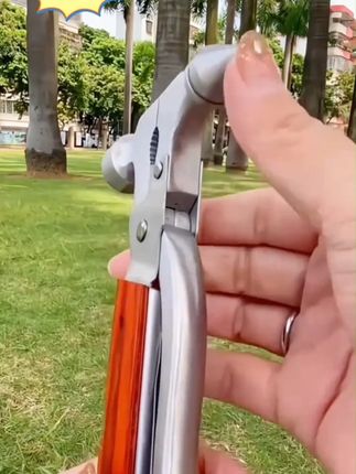 车载安全锤多功能救生锤破窗器汽车应急救援用品逃生锤车用适用 #破窗器  #行车安全 #汽车落水如何自救 #安全锤破窗器 #汽车好物