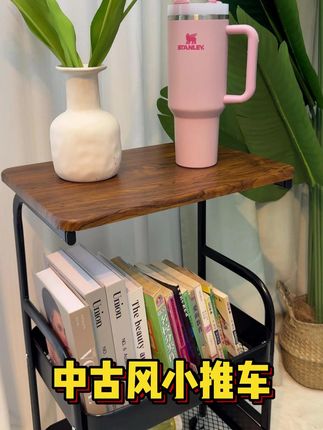 就这个#中古风置物架 胡桃木配色很高级,放家里哪个角落都好看 #零食置物架小推车 #置物架小推车