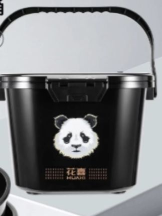 钓鱼装备推荐,花喜黑坑抗摔四件套,不粘饵散炮钓鱼大开眼界!#钓鱼装备推荐 #饵料制作技巧 #散炮钓鱼教程 #耐用饵料盆 #钓鱼必备工具