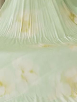 舒服到想“焊”在身上!凉感蚕丝被,100%蚕丝填充,A类抗菌,丝滑透气,谁盖谁知道!#2025开学季 #开学装备上大分 #秋冬被 #床上用品推荐