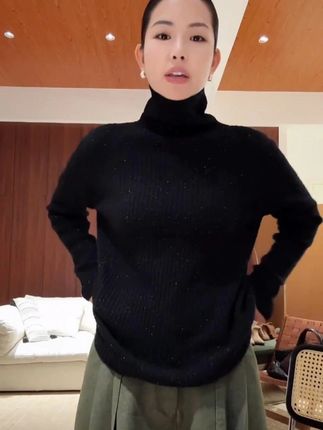 100绵羊毛,星光闪闪的,人群中的C位打底毛衣#高级感穿搭  #简约穿搭  #毛衣控  #时髦穿搭  #优雅气质