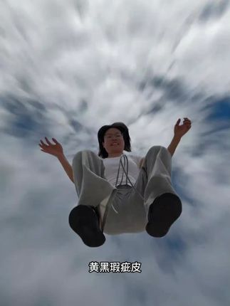 黄皮狂喜!这支显白唇釉 喝水吃饭不沾杯还越抿越亮! #木柯诗#唇釉