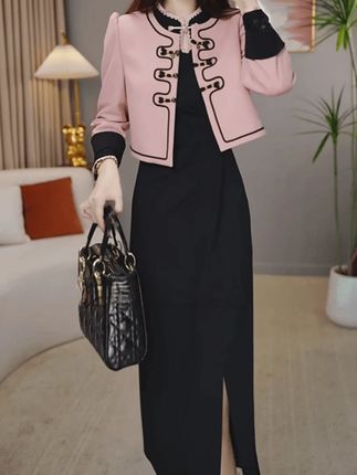 转身就是一辈子,人生已过大半,想吃就吃,想穿就穿,啥也不等了,享受余生的每一天#显瘦穿搭