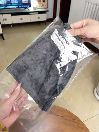 高品质、韩系碎花洋气又百搭,面料柔软舒适#高品质童装 #女童秋季裤子 #百搭裤子 #价格实惠质量好 #面料柔软舒适