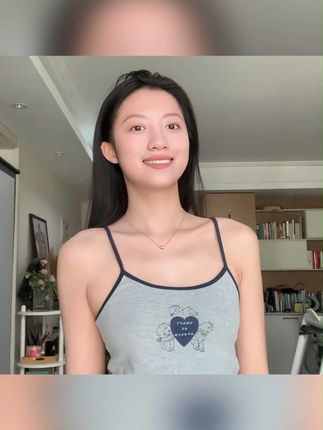 涂涂抹抹一堆,不如我用这瓶D3软胶囊囊!做个闪耀的自己。 #软胶囊 #复合维生素 #闪耀 #自信女孩 #好物推荐分享