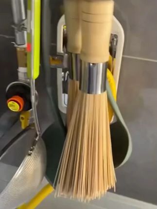 老式竹锅刷,天然竹子制作,刷洗干净还耐用 #洗锅刷  #刷锅  #刷锅神器 #厨房必备神器