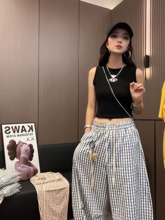 正肩纯色百搭t桖,穿上舒服又好看 #百搭t桖  #面料舒适透气  #超便宜超划算  #谁穿谁好看