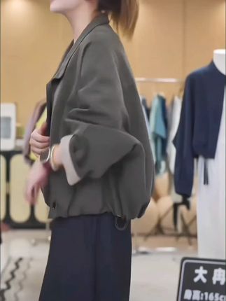 高级感韩系立领撞色工装外套女秋季新款风衣港风休闲流行冲锋衣#穿出高级感 #品质女装 #一周穿搭不重样 #轻熟风 #同色系搭配