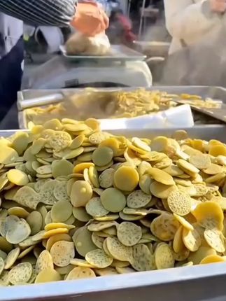 安徽蚌埠特产绿豆饼#传统美食 #舌尖上的味道.