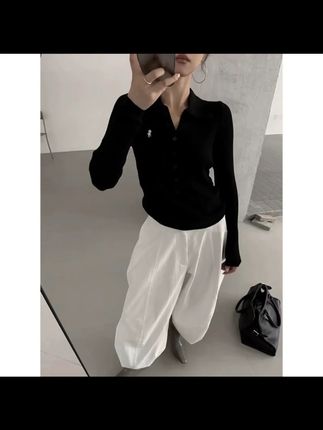 老钱风显瘦Polo领排扣针织衫 #时髦穿搭 #秋冬针织衫款式推荐 #简约又性感的辣妹穿搭 #内搭是如何决定秋冬穿搭风格的 #微胖穿搭