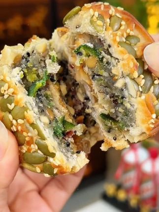 淄博果仁月饼酥香可口,香醇好吃#五仁月饼