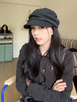 秋冬氛围感神帽~自带立体捏褶头型更饱满~扁塌头救星55555#扁塌头神器 #帽子控看过来 #秋冬配饰推荐 #贝雷帽正确戴法 #千金感穿搭