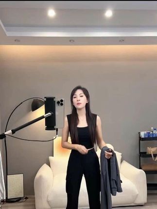 微喇叭工装裤女2025春夏透气薄款小个子窄版显瘦防晒上班黑色 #小个子女生夏天穿搭指南自