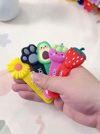 收纳整理卡通 硅胶绕 线器 可爱少女5#收纳好物 #卡通绕线器 #可爱少女风 #硅胶用品 #整理神器