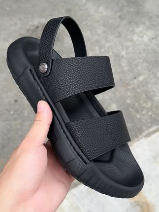 这拖鞋真的好!透气,轻盈,时尚休闲!