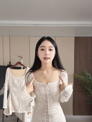 喇叭长袖长裙修身收腰连衣裙女 #显瘦连衣裙 #温柔风穿搭 #品质女装 #小众设计感 #温柔风