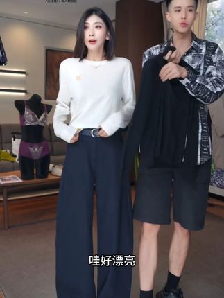 Tender Jinger【陷入柔软秋冬】纯羊毛圆领针织衫 #针织衫穿搭 #针织打底衫 #打底衫女 #穿出自己的风格 #搭配你的高级范儿