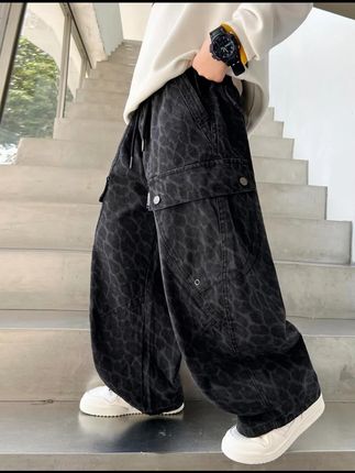 男童秋装裤子工装裤春秋款中大儿童装秋季时髦休闲长裤#春秋新款 #男童穿搭 #工装裤穿搭 #男童工装裤 #男童休闲裤