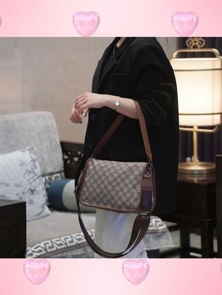 迪兰奇包包女款爆款2025新款通勤女包斜挎包大容量百搭潮流便携包#迪兰奇女包 #通勤斜挎包 #大容量包包 #百搭女包 #潮流女包