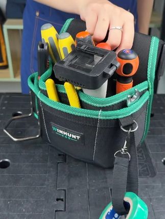 师傅们都偏爱这工具腰包我用,耐用能用挺久。 批头秒装秒换,多个插袋分类规整,小身材装不少。#腰包 #好物推荐 #高空作业 #效率神器 #电工